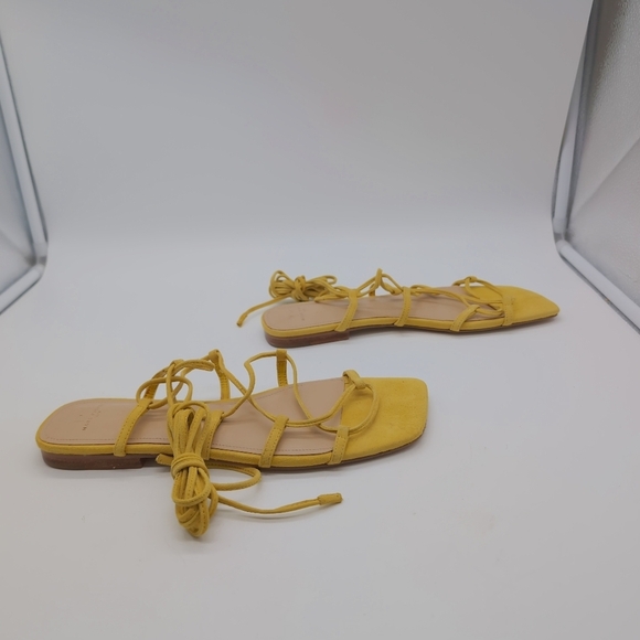 Marc Fisher LTD Yellow Sz 9 Roman Strappy Sandals Mahalia - Picture 5 of 8